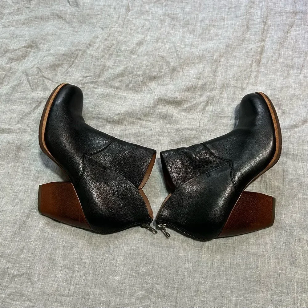 Kork-Ease Castaneda Black Zip Leather Ankle Booties Size 8.5